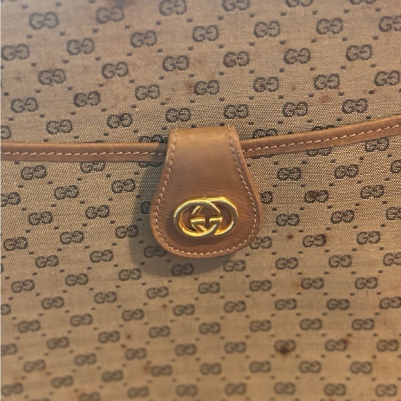 Gucci GG Supreme Monogram Shoulder Bag – Late 1980s Vintage - Picture 3 of 11